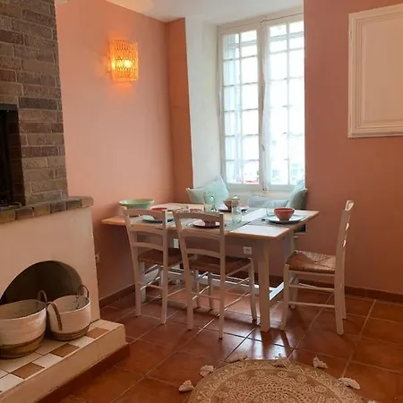 Maison Des Hirondelles Petit Luberon Holiday home