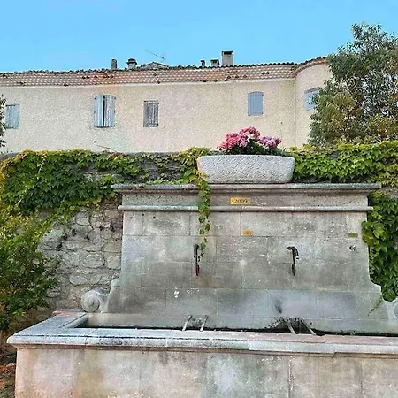 Maison Des Hirondelles Petit Luberon בית נופש